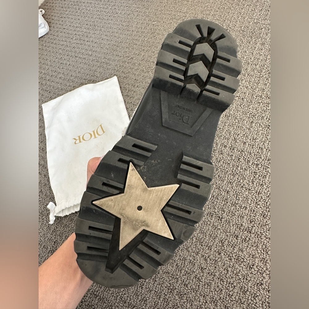 Christian Dior shearling insole loafers size 37.5 good condition. - Picture 8 of 12